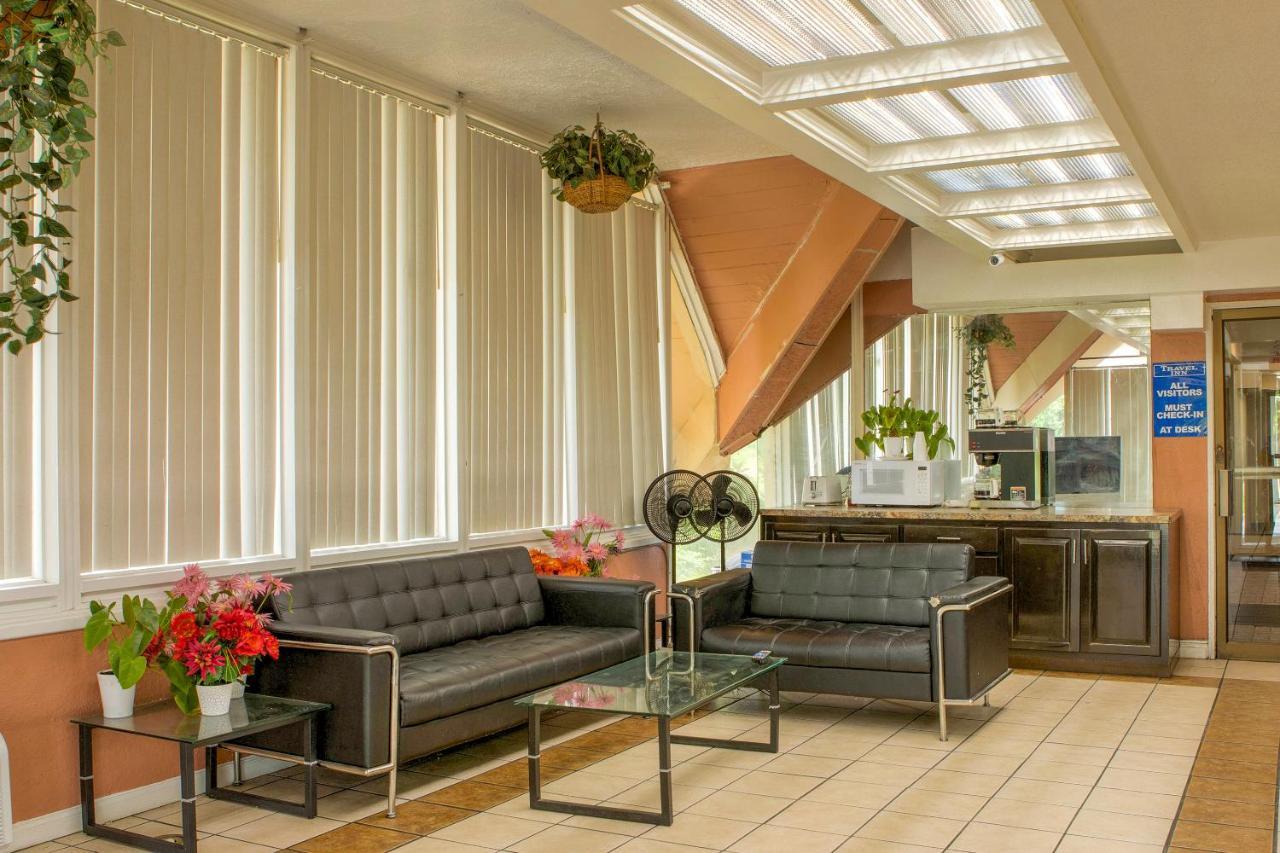 Travel Inn Питърсбърг Екстериор снимка