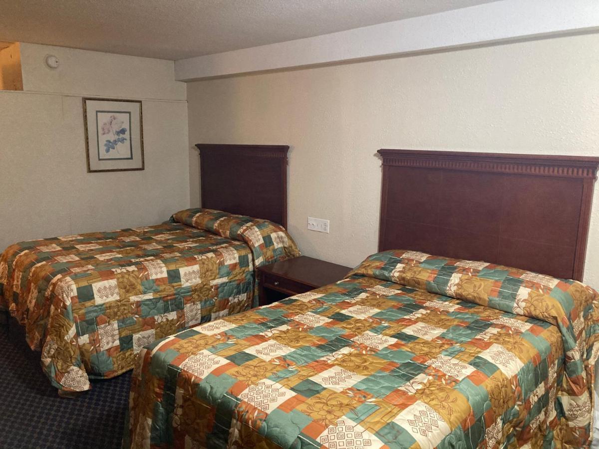 Travel Inn Питърсбърг Екстериор снимка