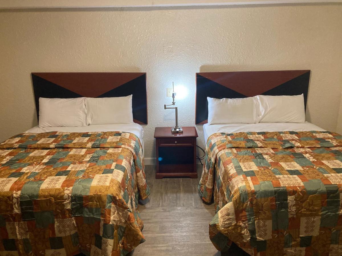 Travel Inn Питърсбърг Екстериор снимка