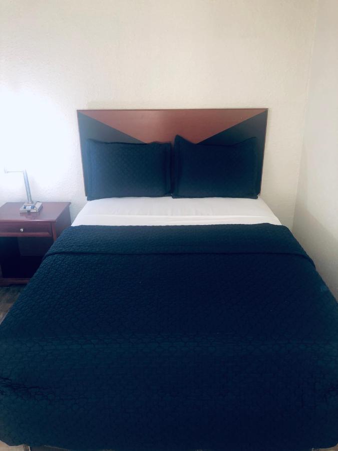 Travel Inn Питърсбърг Екстериор снимка