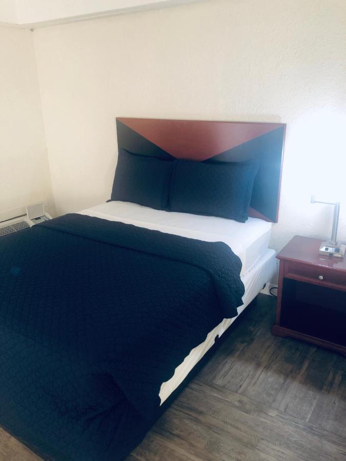 Travel Inn Питърсбърг Екстериор снимка