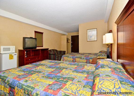 Travel Inn Питърсбърг Стая снимка