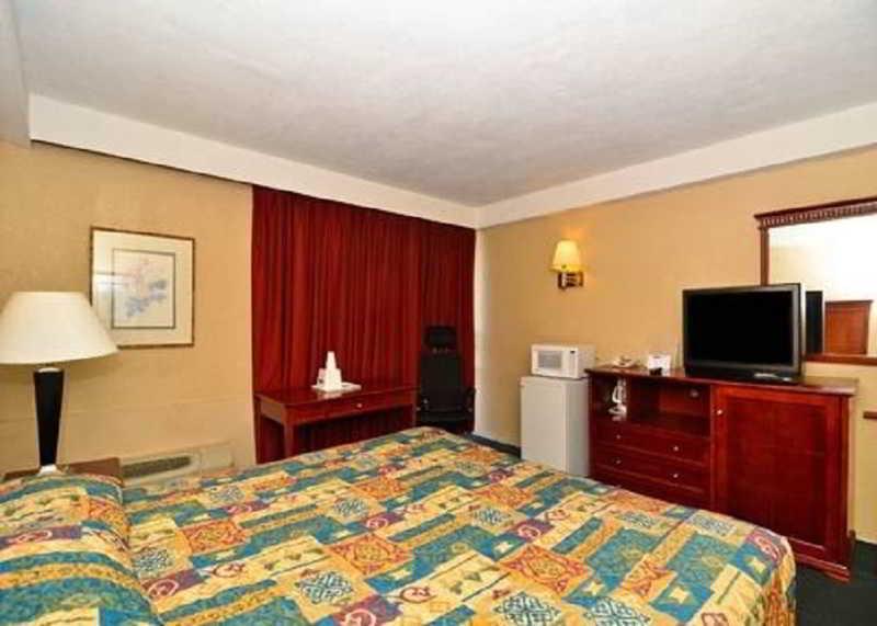 Travel Inn Питърсбърг Стая снимка